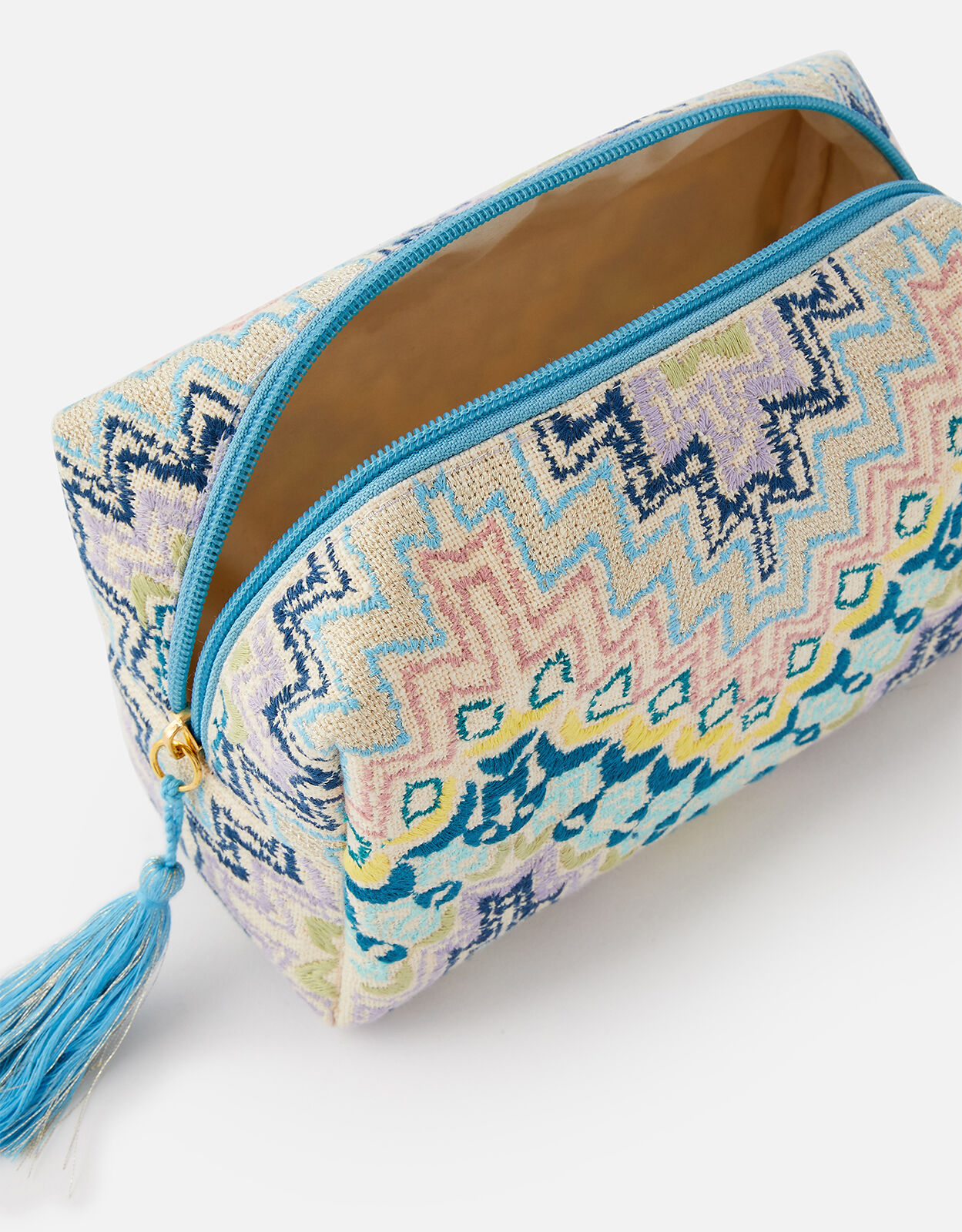 Accessorize wash bag clearance