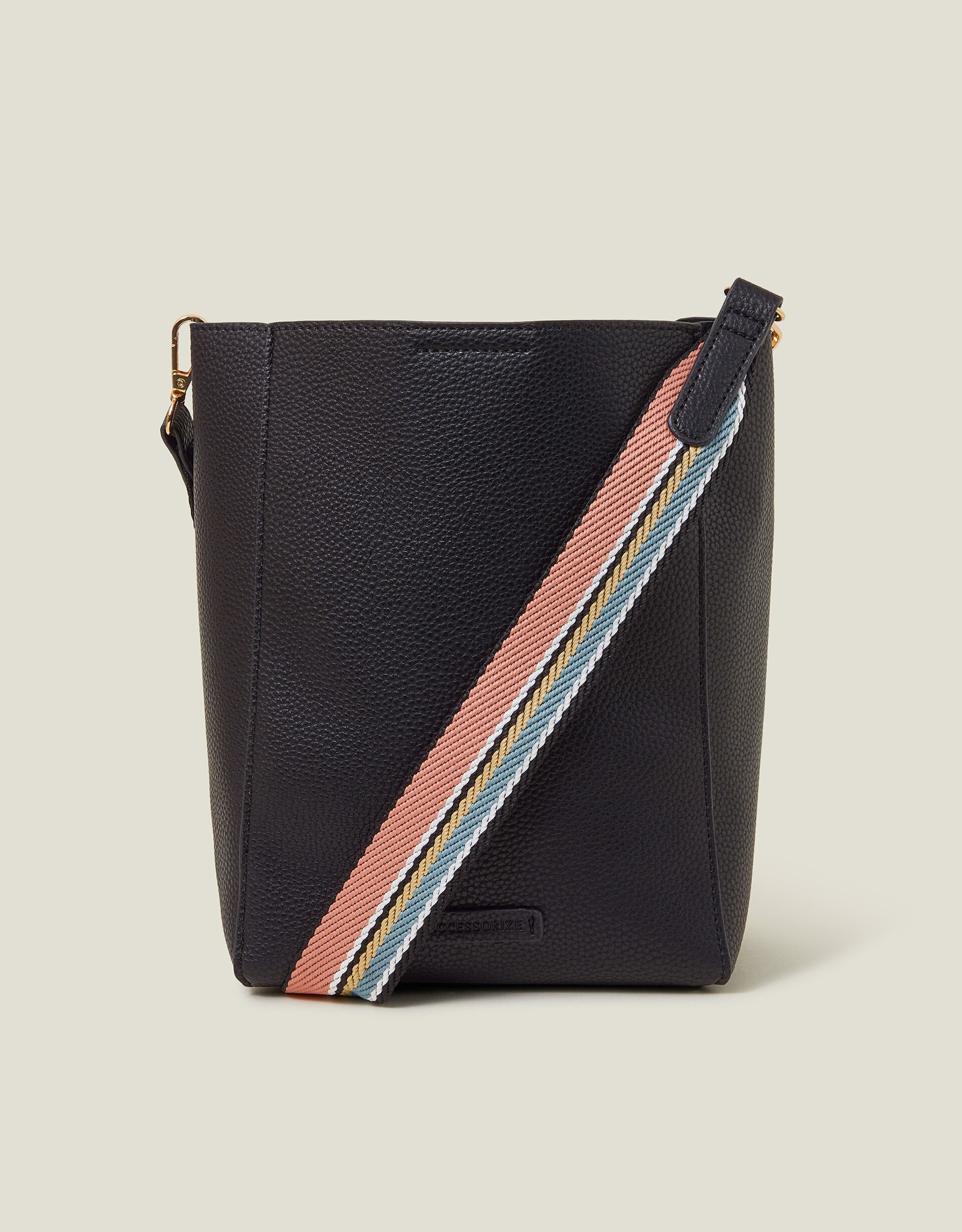 Accessorize bucket bag sale