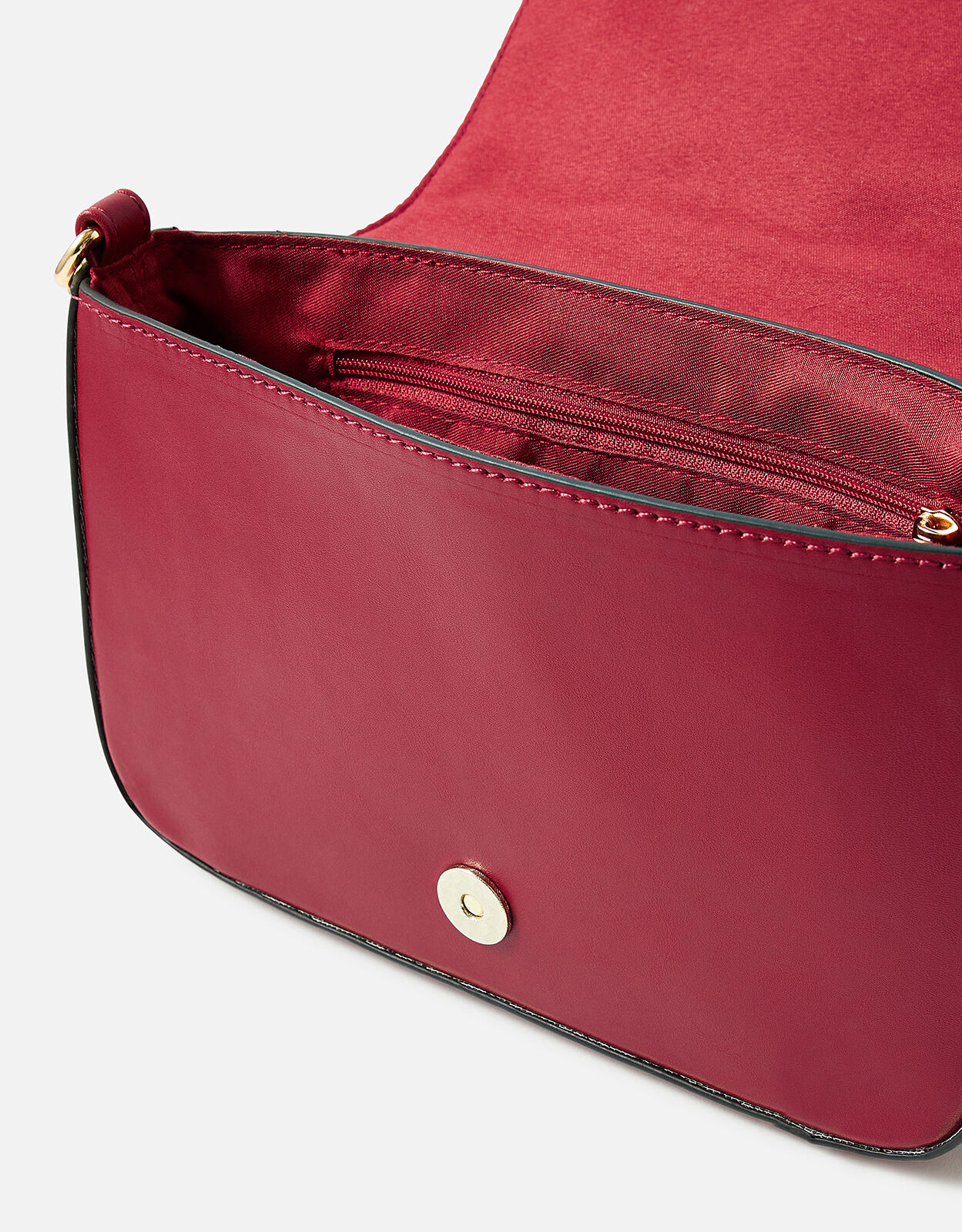 Accessorize red bag outlet