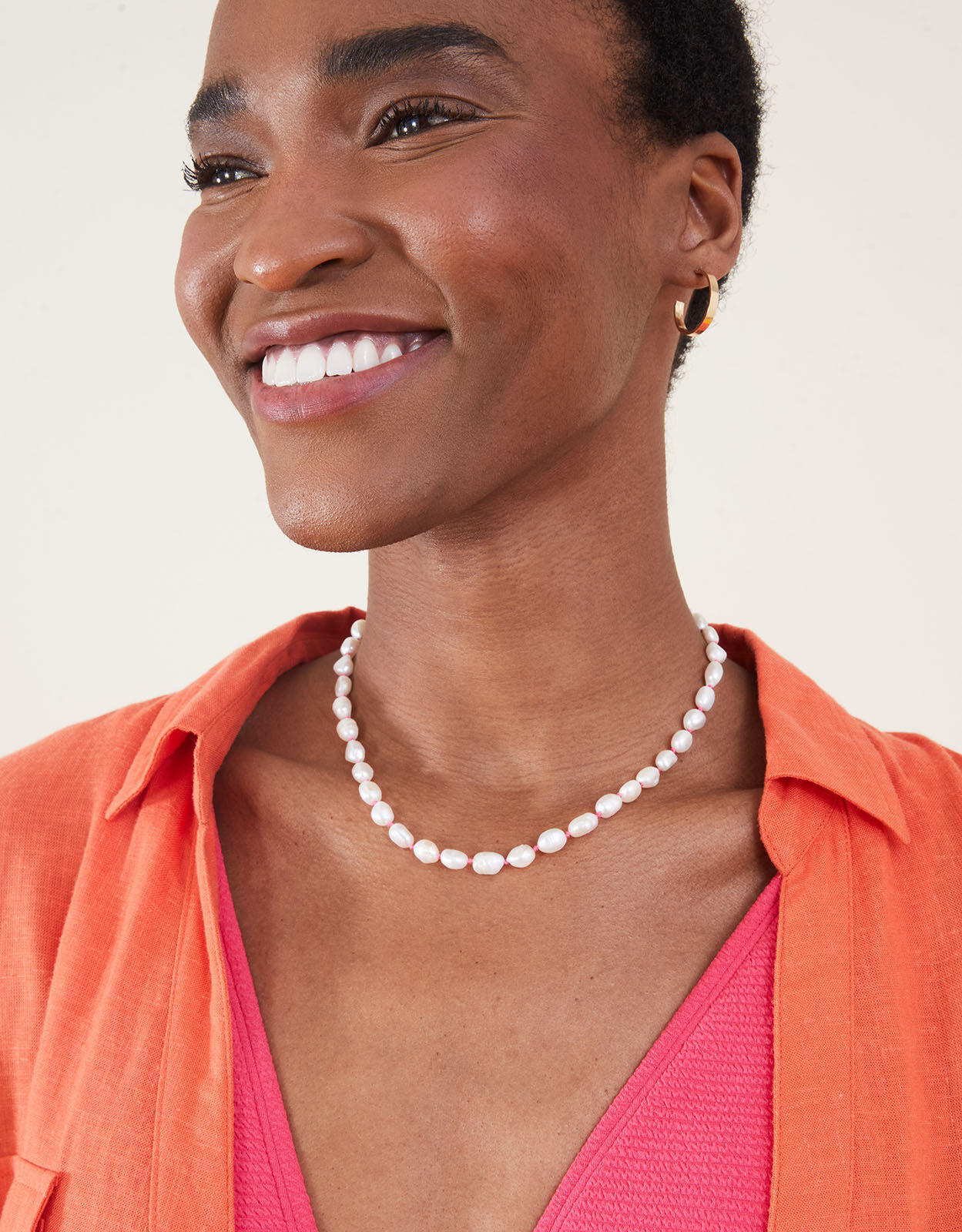 Accessorize shop pearl necklace