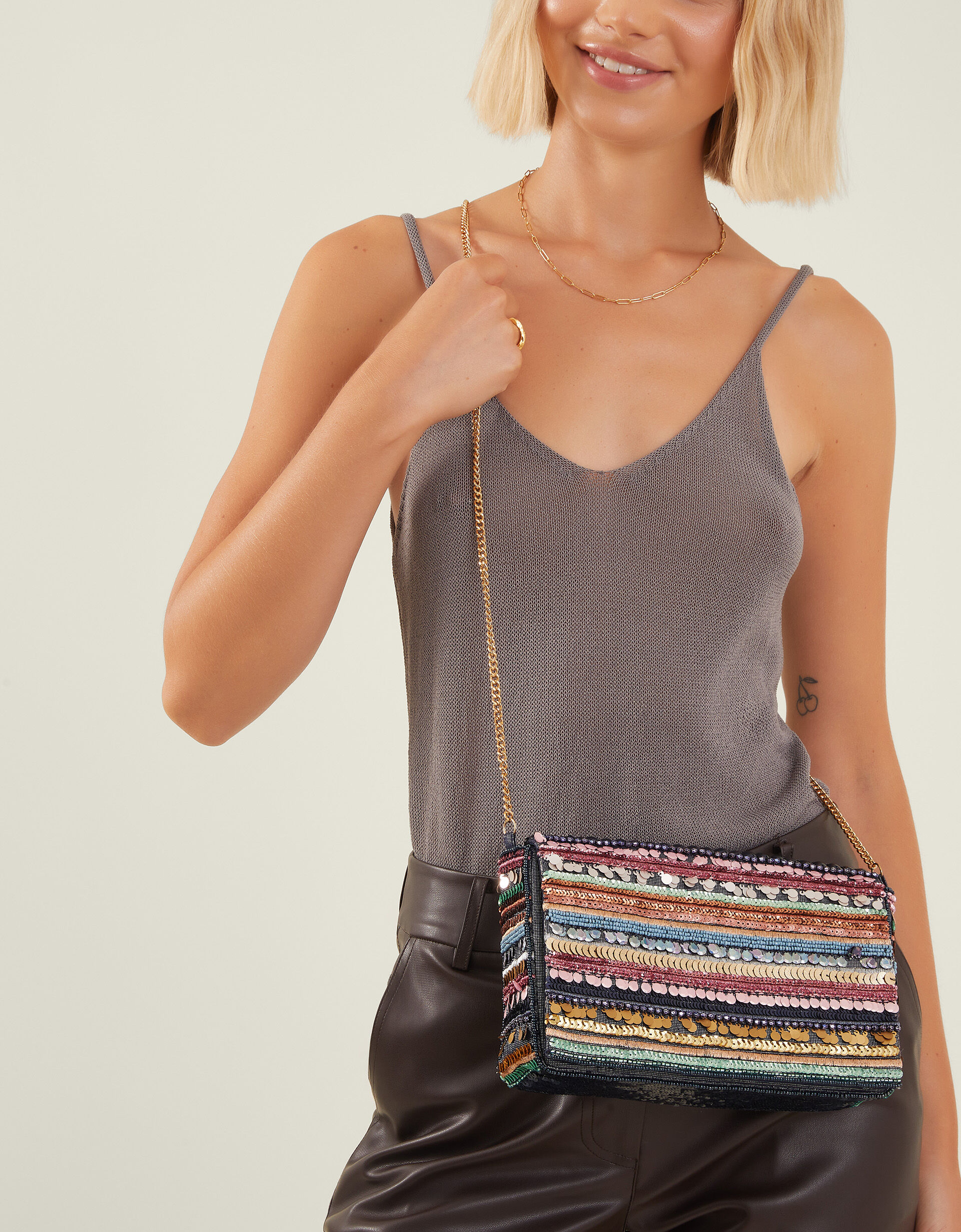 Stella Dot anyhow Taj Clutch