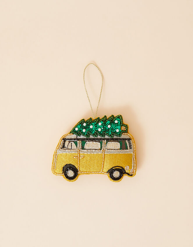 Adorable camper van christmas decoration ideas for a festive RV holiday