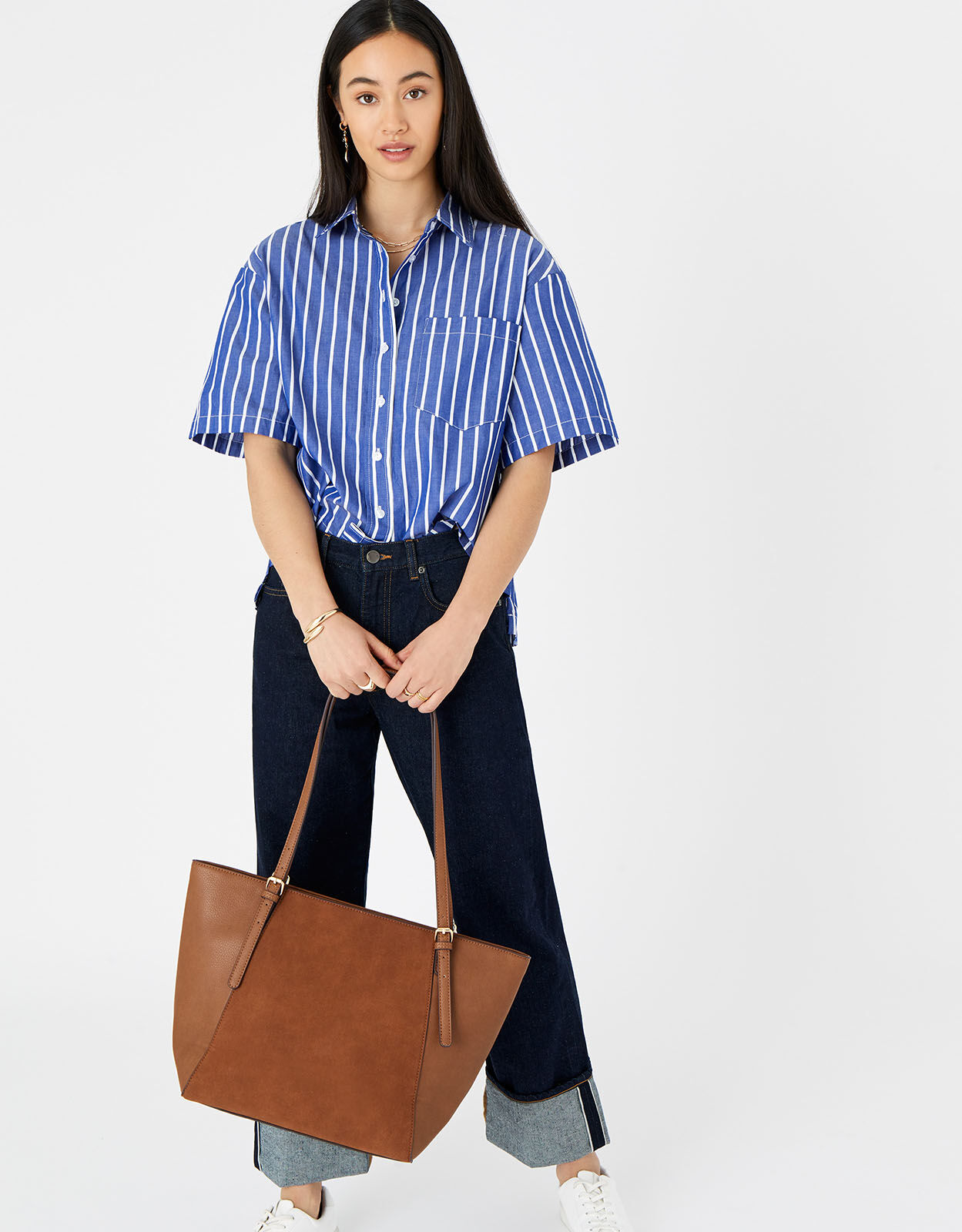 The elsewhere tie best sale oversized tote in leather