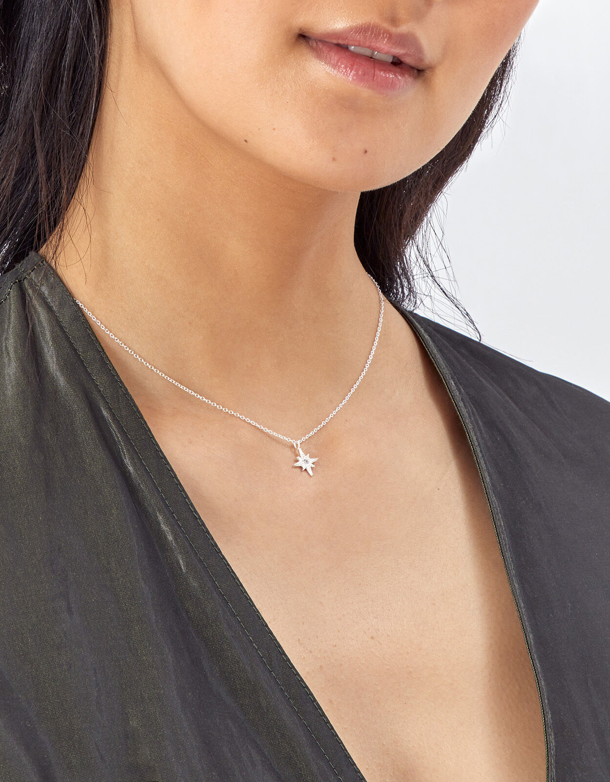 Sparkly star necklace new arrivals