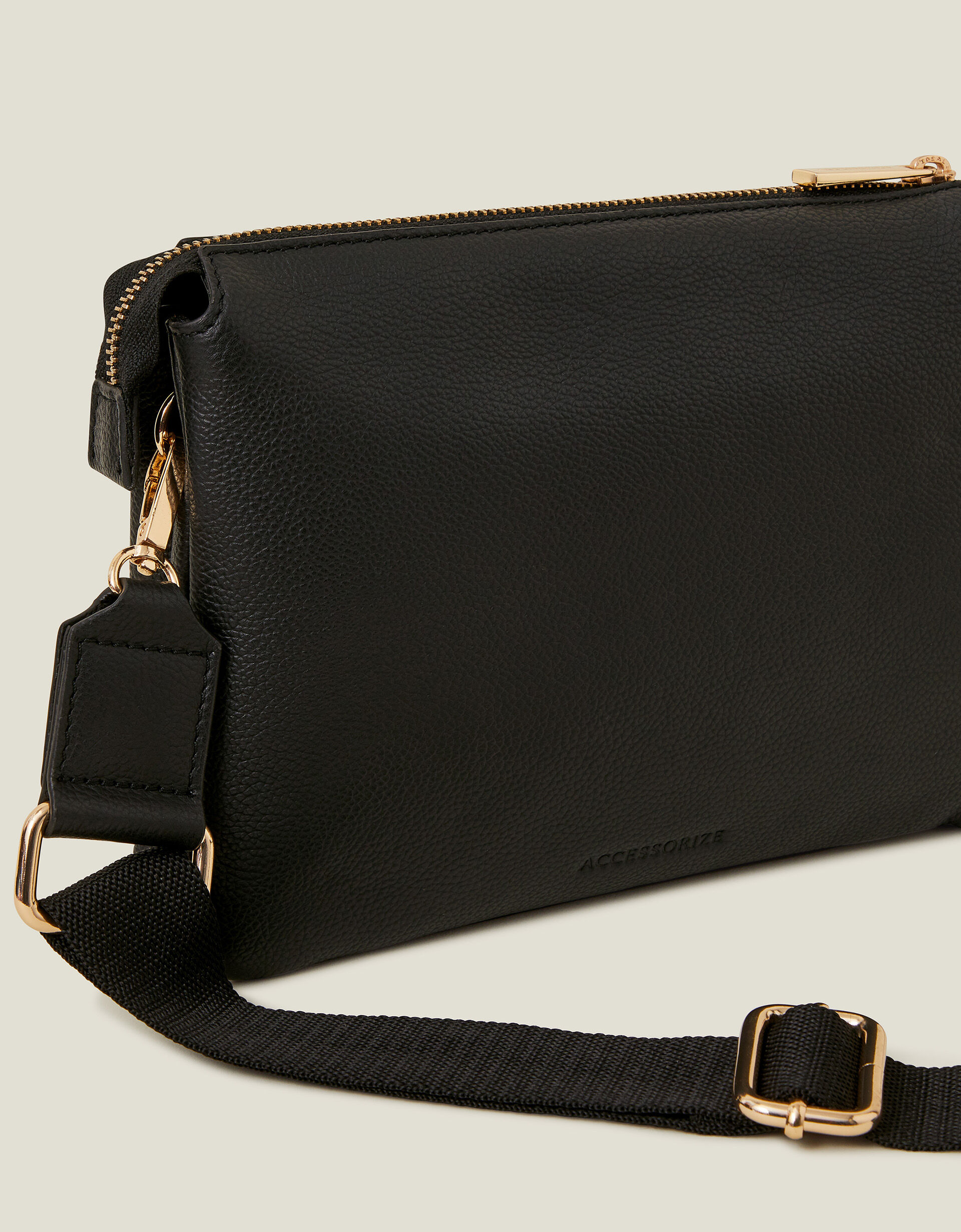 Marc jacobs cross shoulder bag hot sale