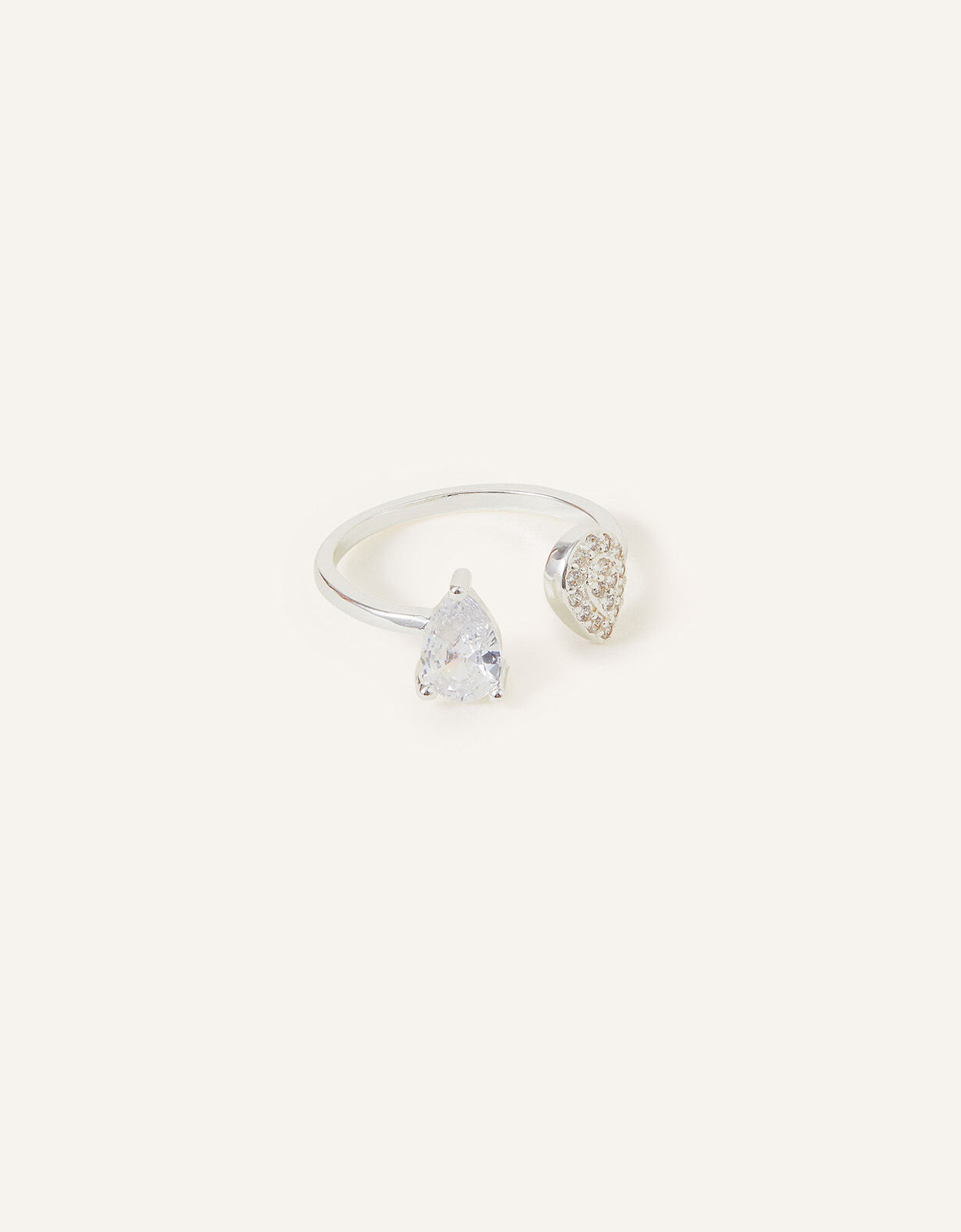 Rings accessorize online