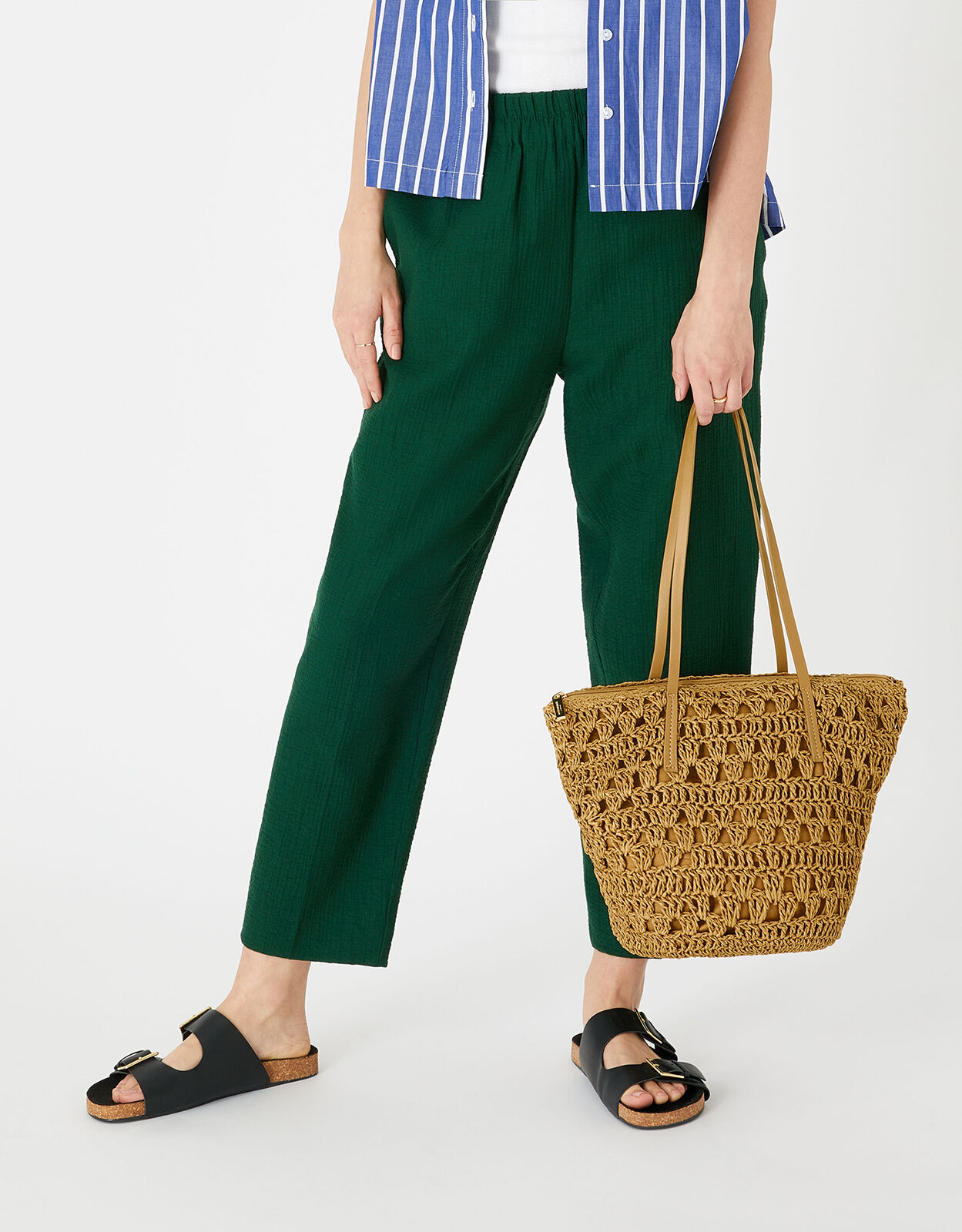 Accessorize wicker bag hot sale