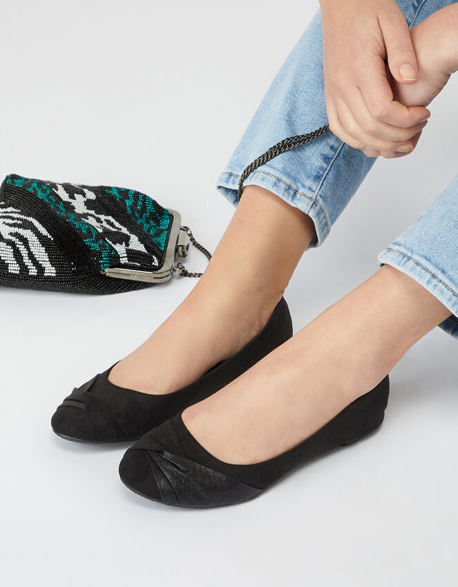 Twist Ballerina Flat Shoes, Black (BLACK), large