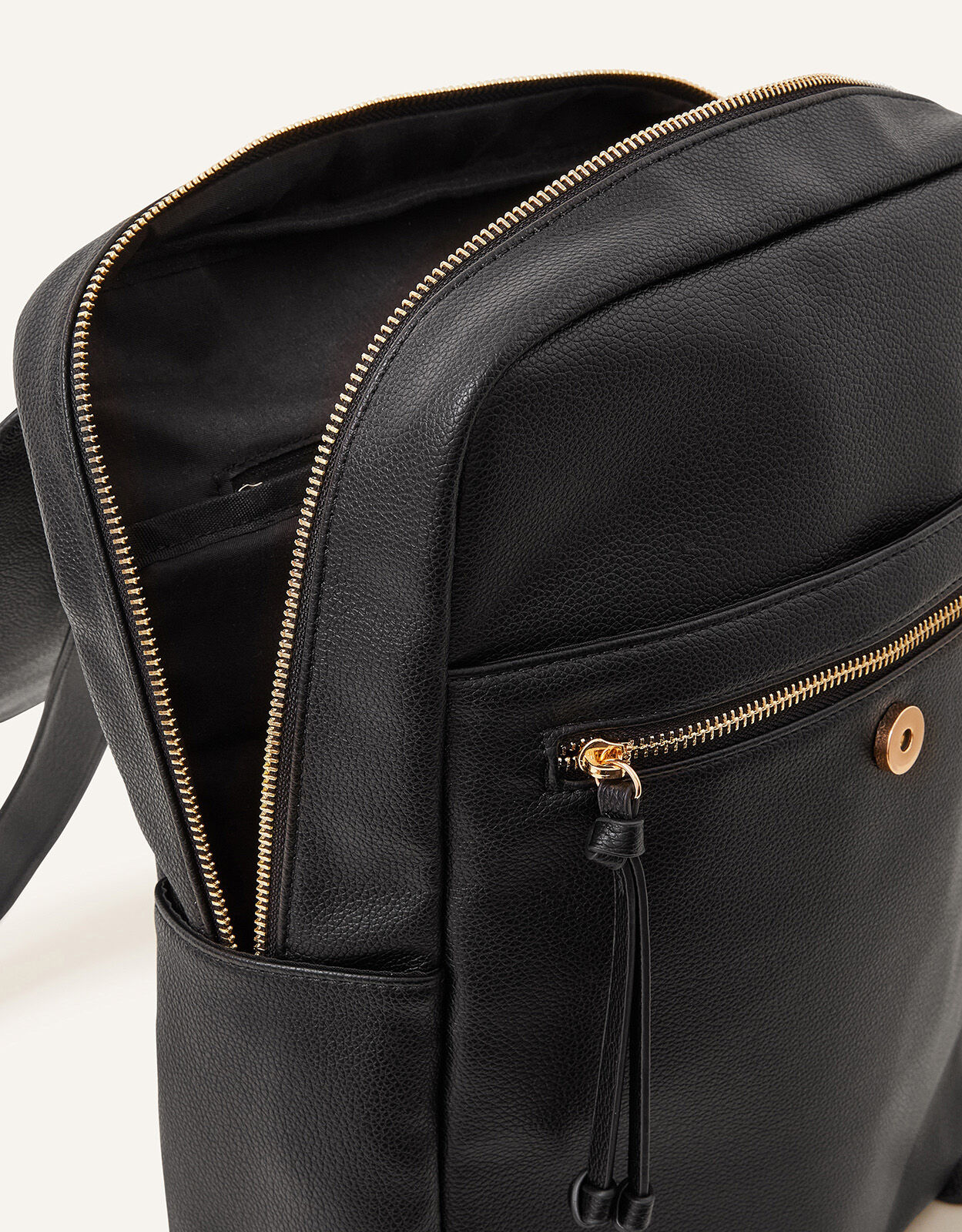 Fold over flap backpack hotsell
