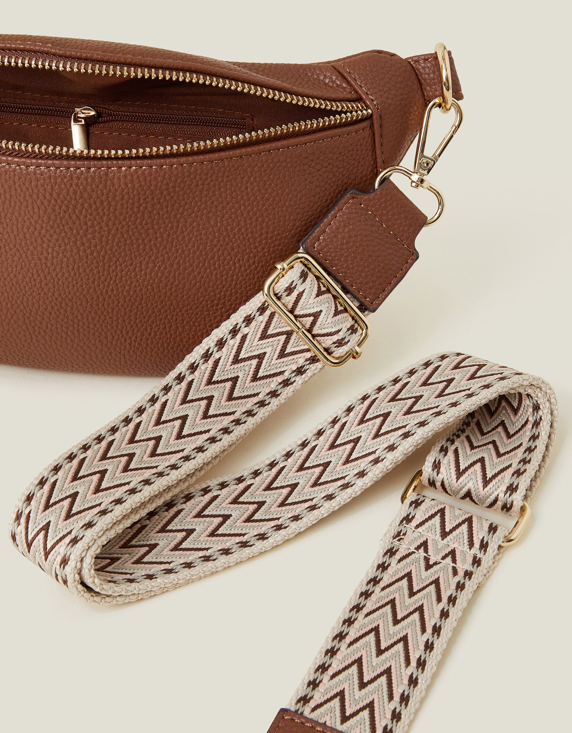 Accessorize bum bag store