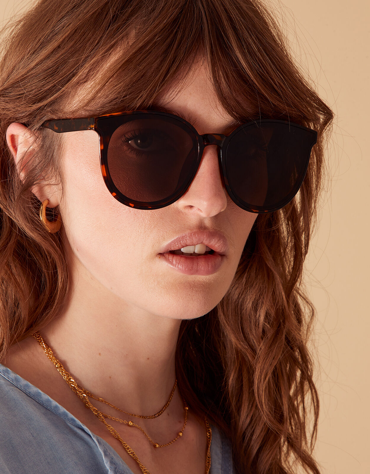 Accessorise sunglasses online