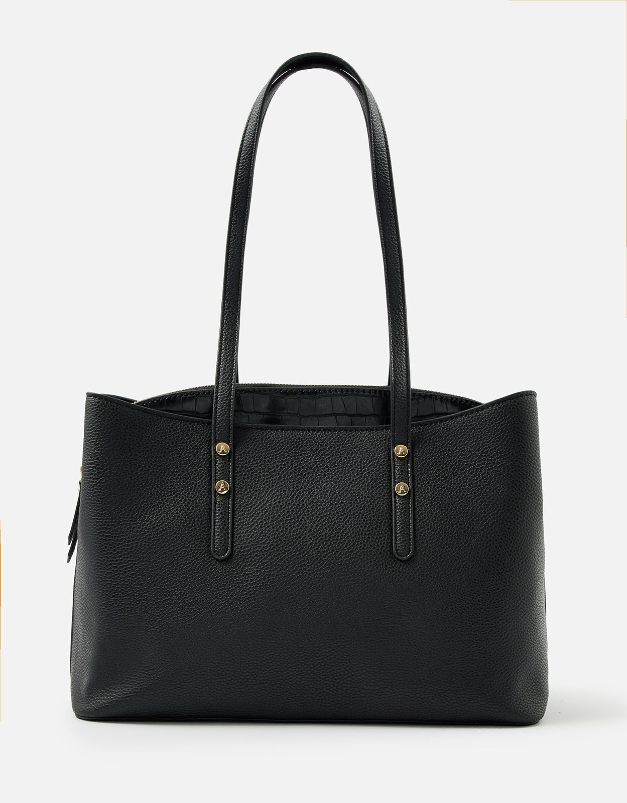 Black 2025 handbags accessorize