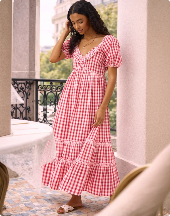SHOP DRESSES