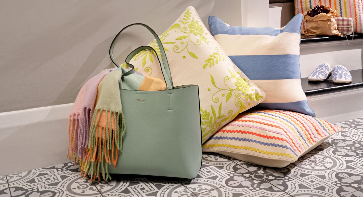 SPECIAL THANKS For your mother, sister, aunt, or best friend.