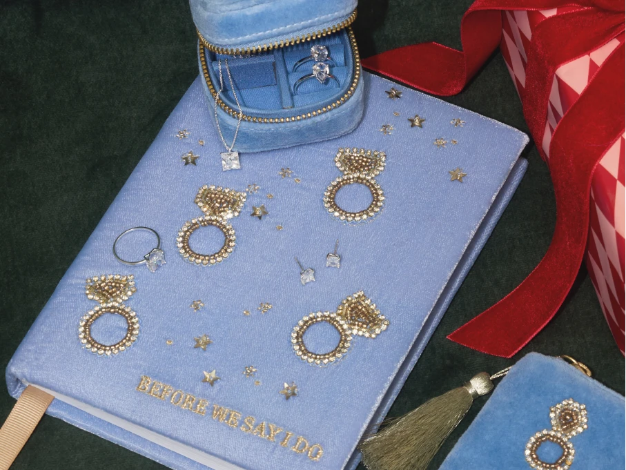 SHOP GIFTS FOR THE BRIDE