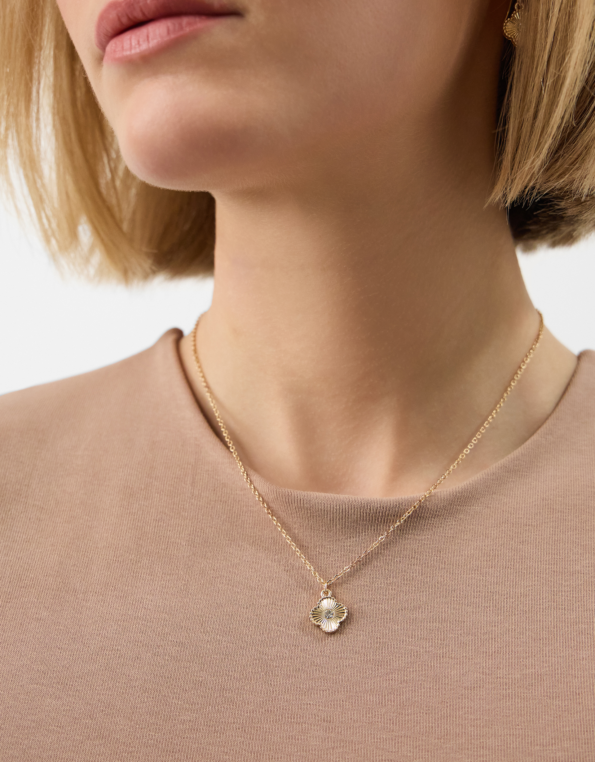 Accessorize Lace Diamanté Clover Pendant Necklace, Gold