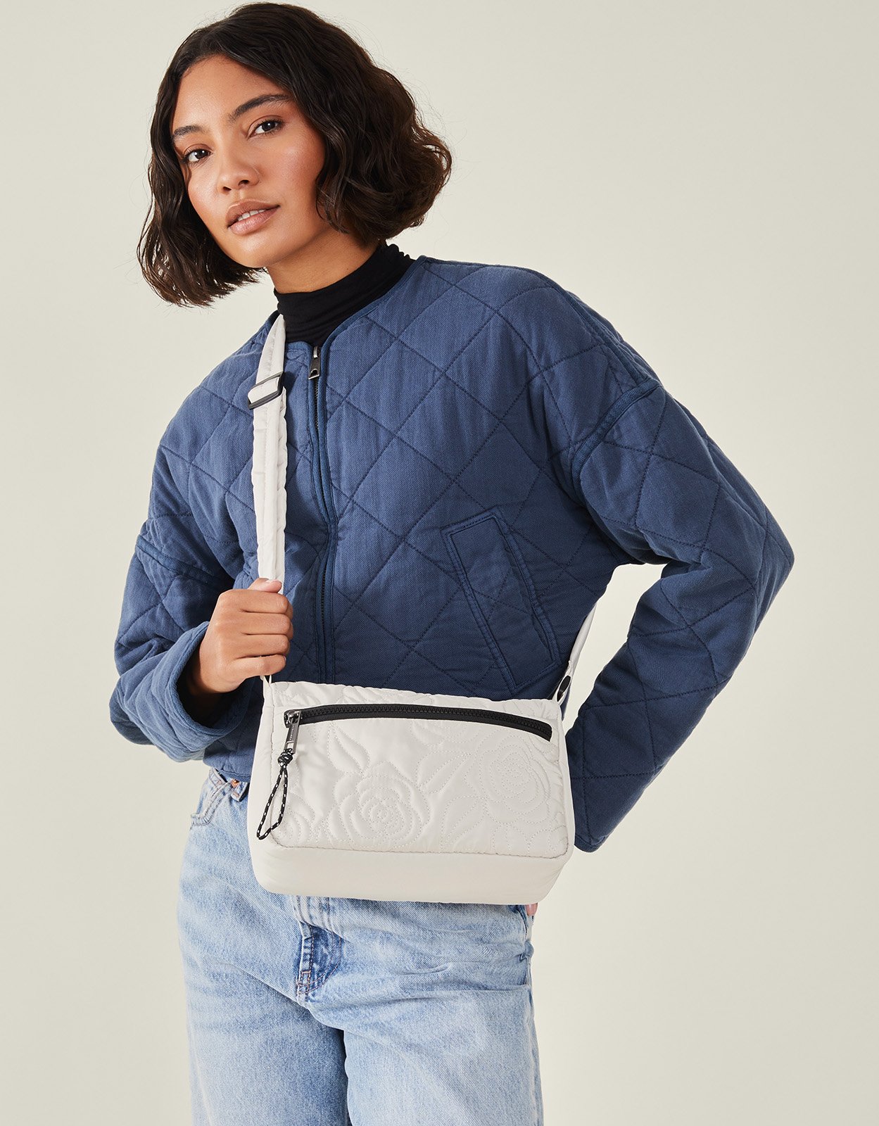 Cream Floral Quilted Camera Bag, Size: 29x18cm, Women's - Accessorize