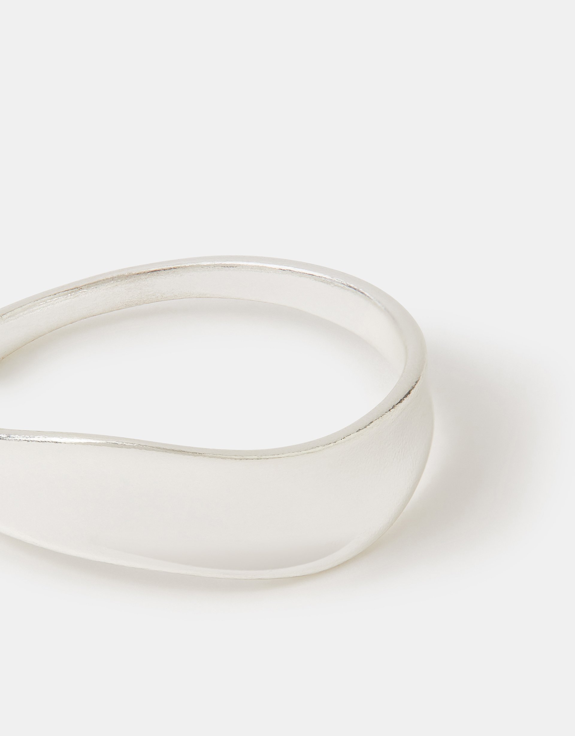 Sterling Silver Molten Wave Ring Size: M - Accessorize