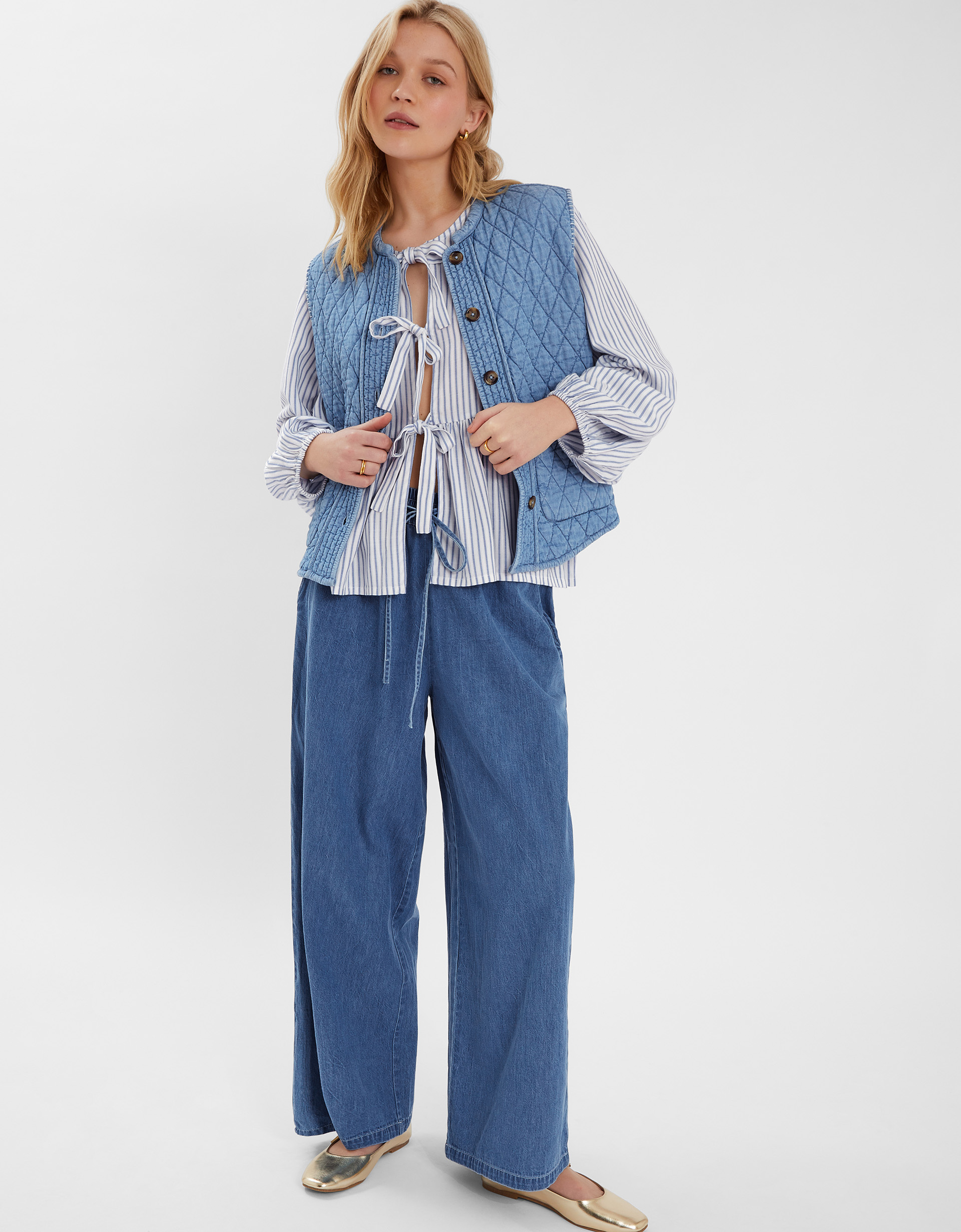 Chambray Quilted Waistcoat Blue, Size: S - Accessorize