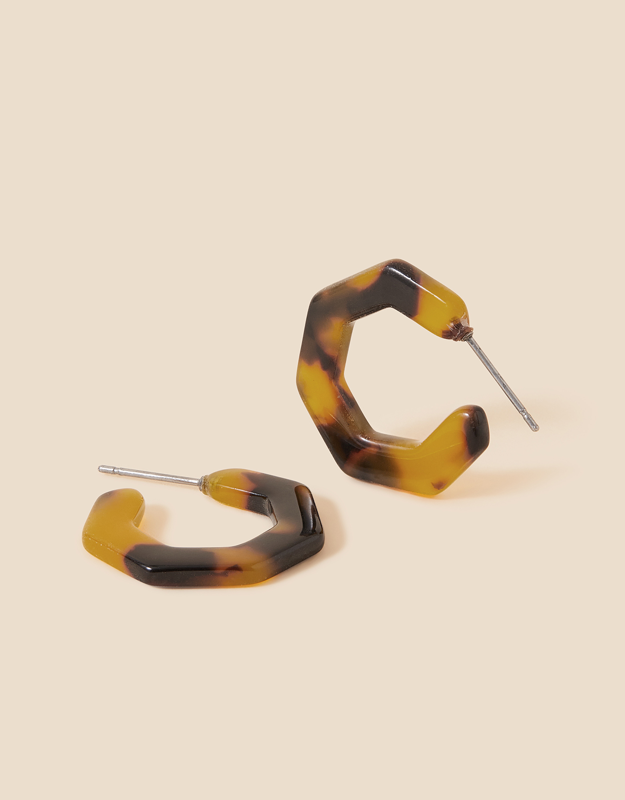 Accessorize Women's Brown/Yellow Resin Hexagonal Tortoiseshell Hoops, Size: L 3 cm