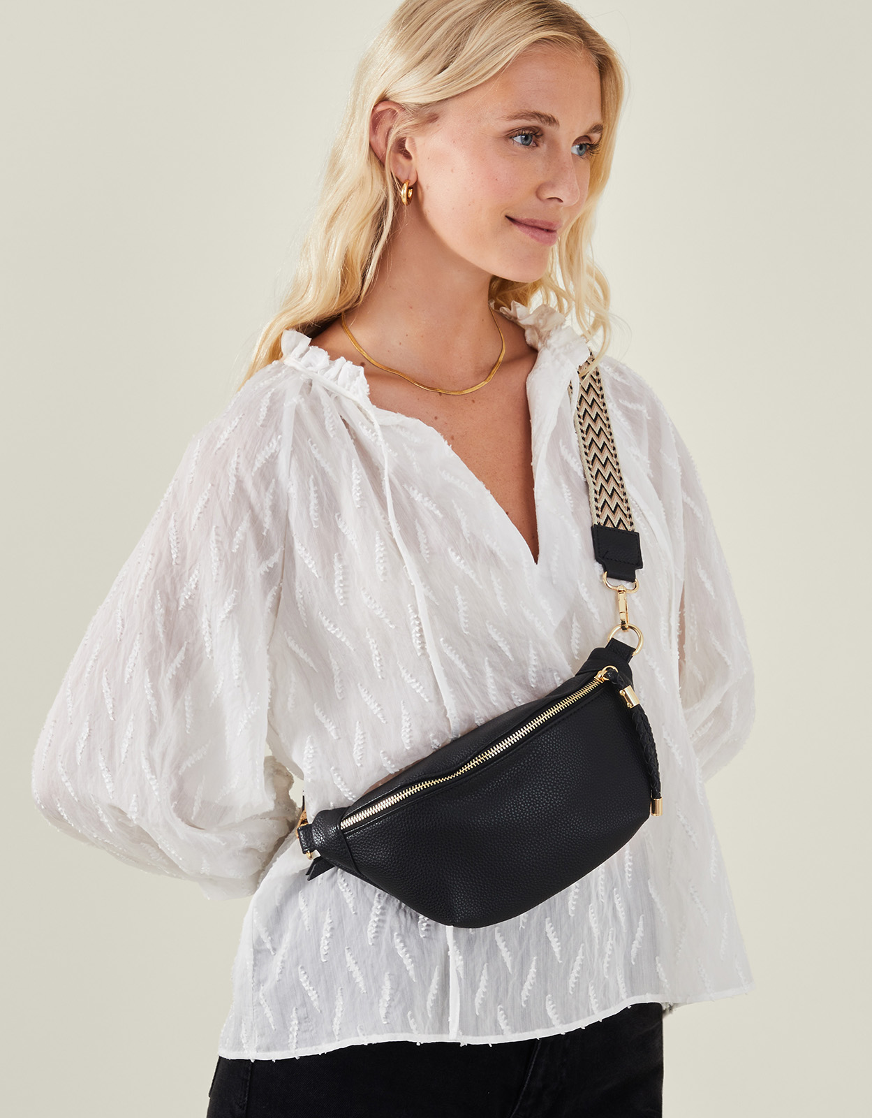 Sling Bum Bag Black, Size: 13x26cm, Women's - Accessorize