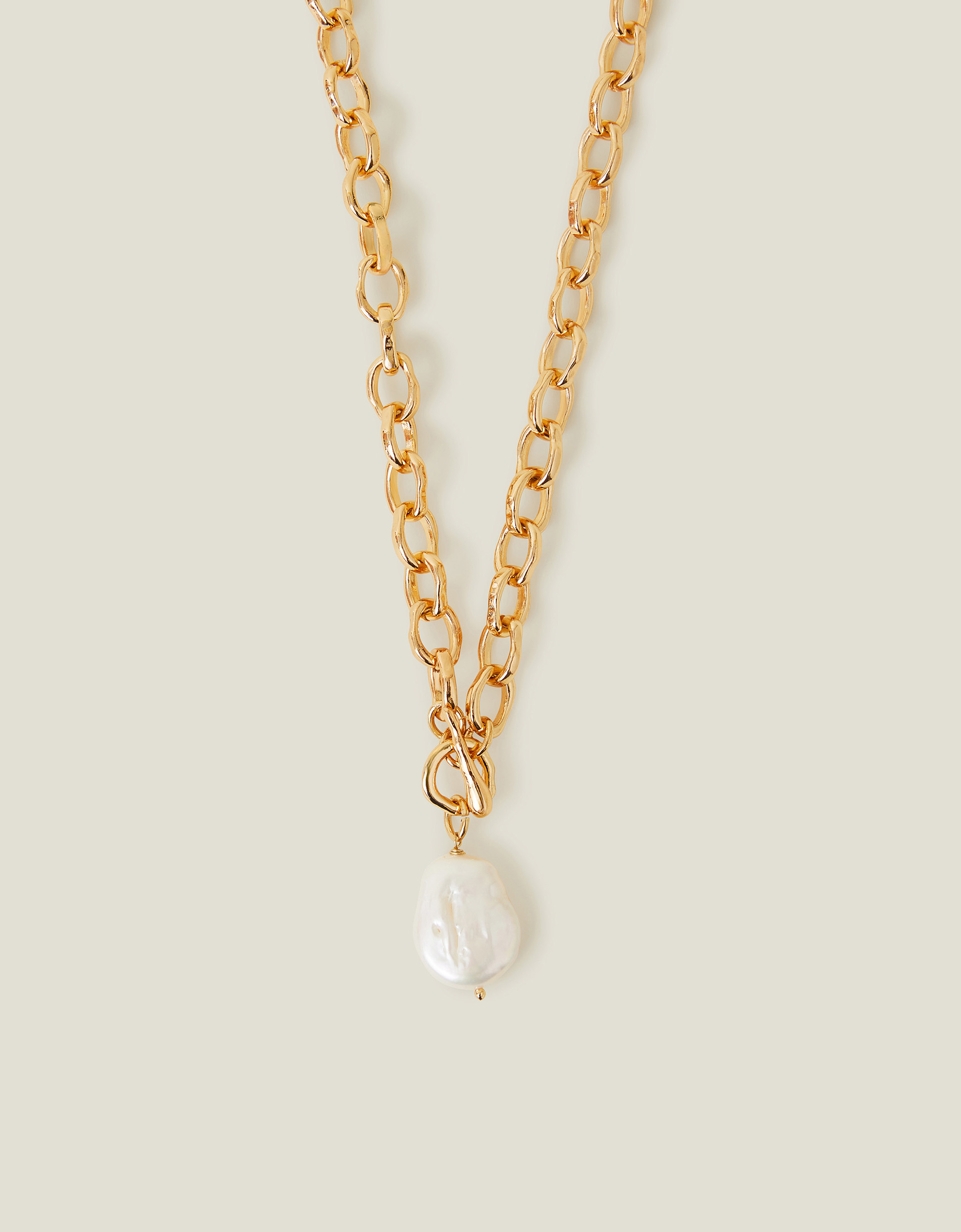 Gold T-bar Pearl Chain Necklace - Accessorize